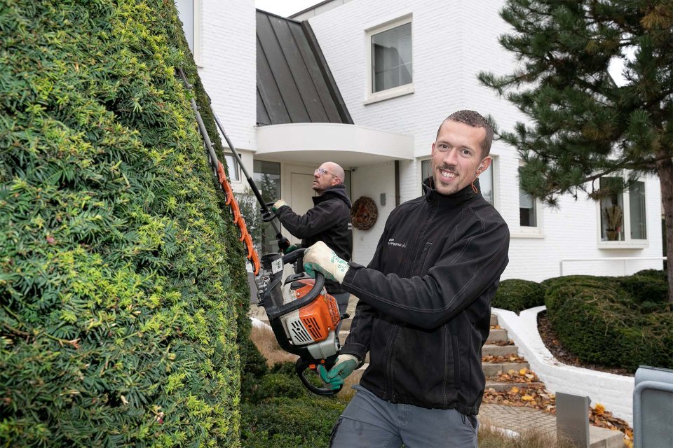 Van hoveniers, machinisten en stratenmakers tot ecologen en projectleiders: wij bundelen graag onze krachten.